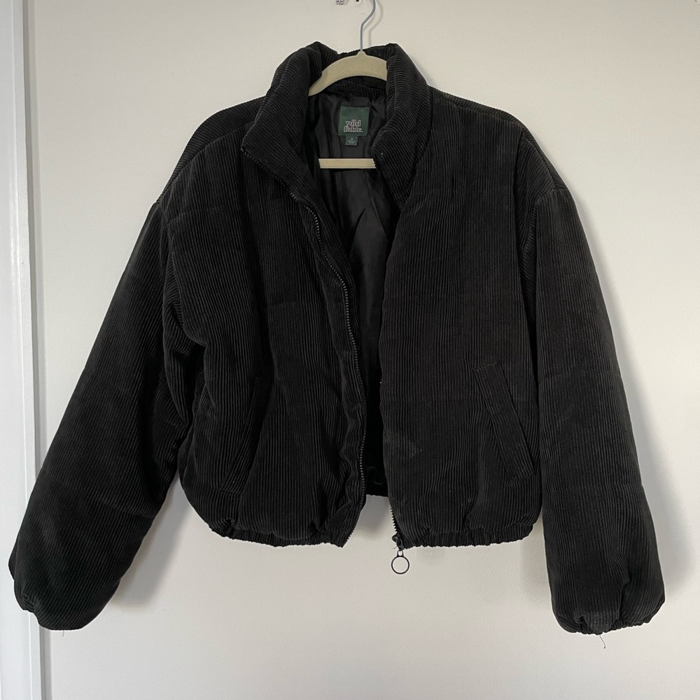 Wild Fable black puffer zip up jacket